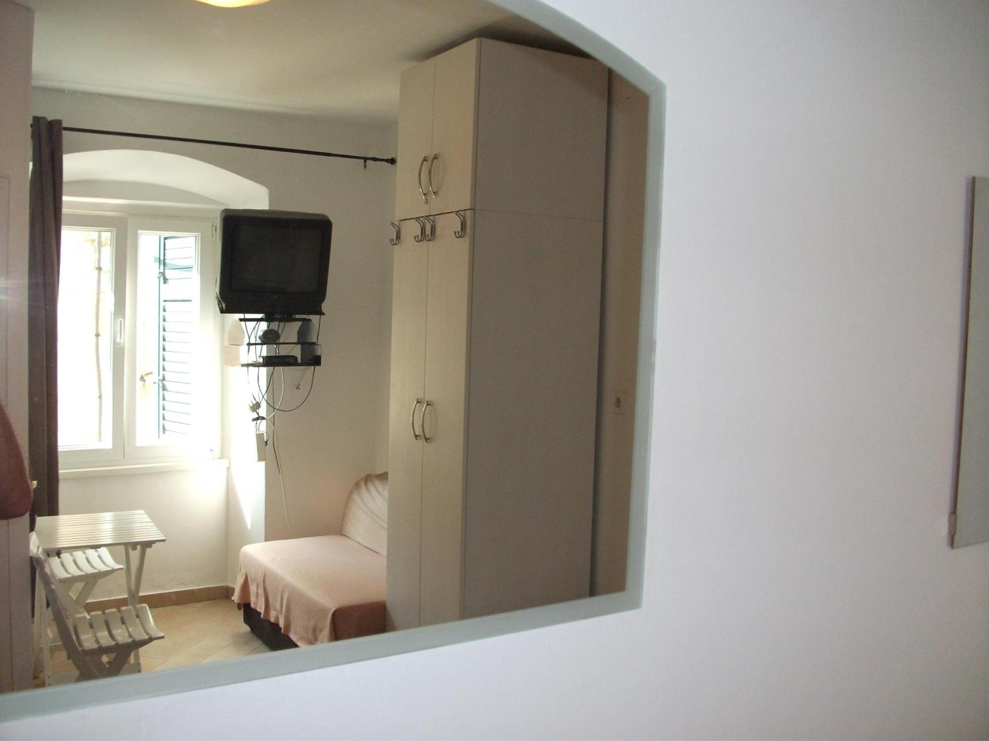 Diocletian Apartments & Rooms Сплит Екстериор снимка