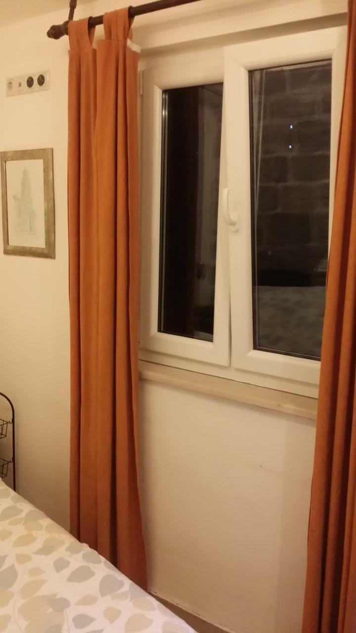 Diocletian Apartments & Rooms Сплит Екстериор снимка