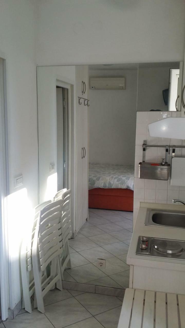 Diocletian Apartments & Rooms Сплит Екстериор снимка