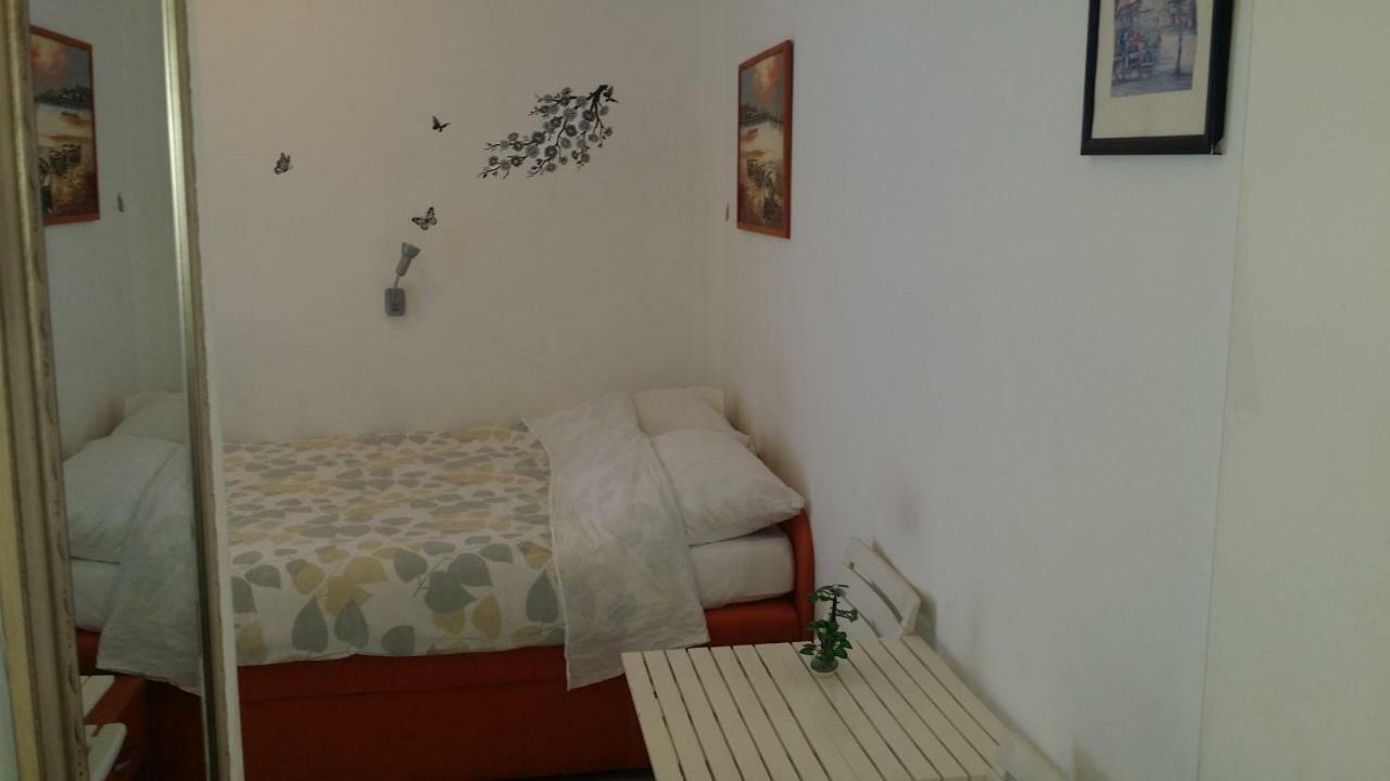 Diocletian Apartments & Rooms Сплит Екстериор снимка